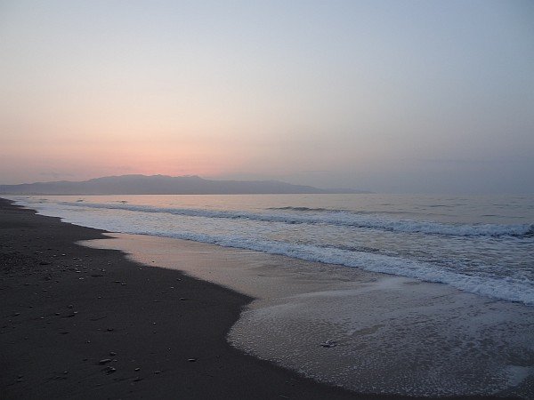 After sunset at Pirgos Psilonerou beach