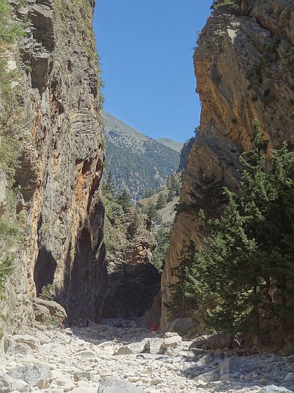 Narrowing walls in Samaria gorge
