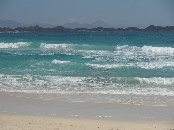 Corralejo beach (in background Isla des Lobos and Lanzarote)