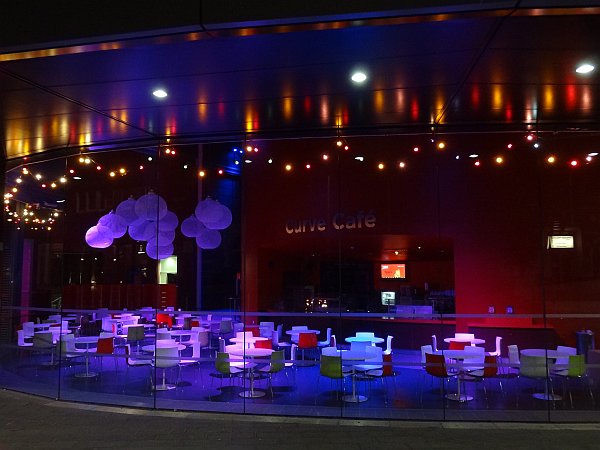 Curve Cafe night illumination