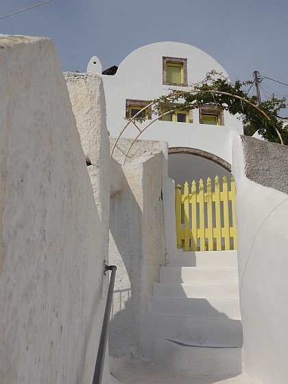 House entrance in Pyrgos
