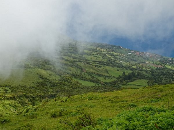 View from Pico da Esperança towards south coast of São Jorge