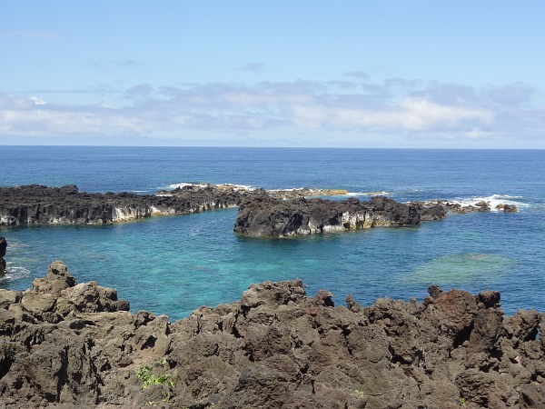 Coastal rock formation at Ponta da Ferraria