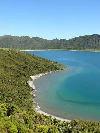 Lagoa do Fogo from southern rim