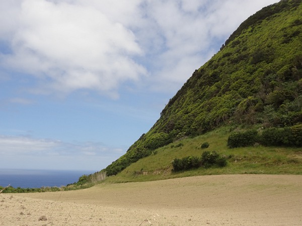 At foot of Pico de Mafra