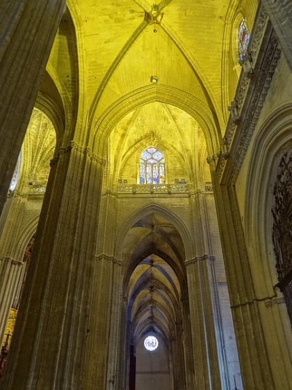 Sevilla Cathedral interior