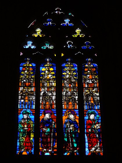 Stained glass window 4